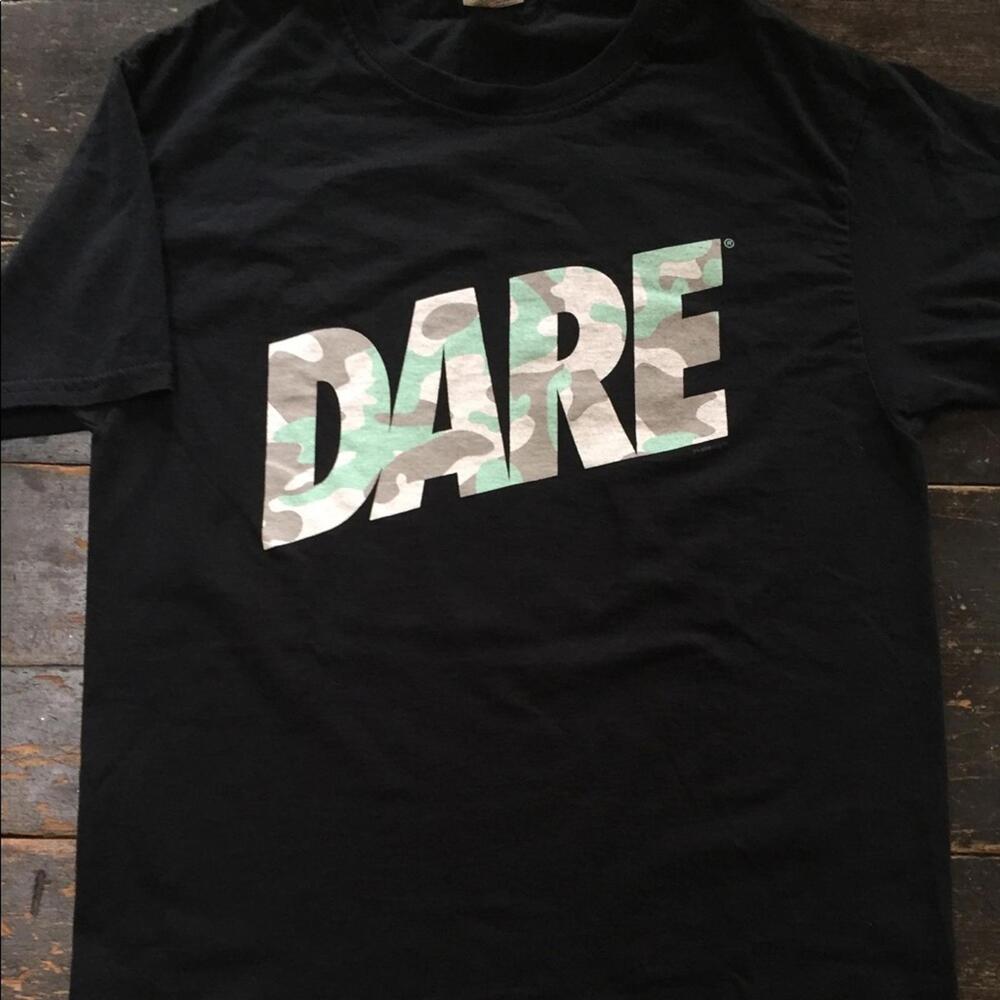 Vintage DARE To Resist Camouflage Tee